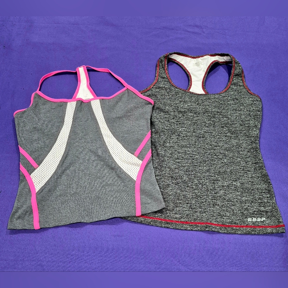 Bundle Of 2 Bebe Sports Grey/Pink/White/Space Dye Tank Tops - XS/S.